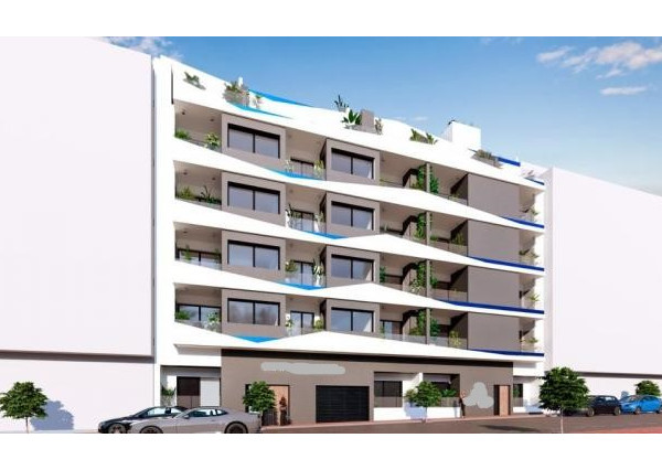 Veľkolepý apartmán s bazénom len 600 metrov od pláže v Torrevieja, Costa Blanca juh