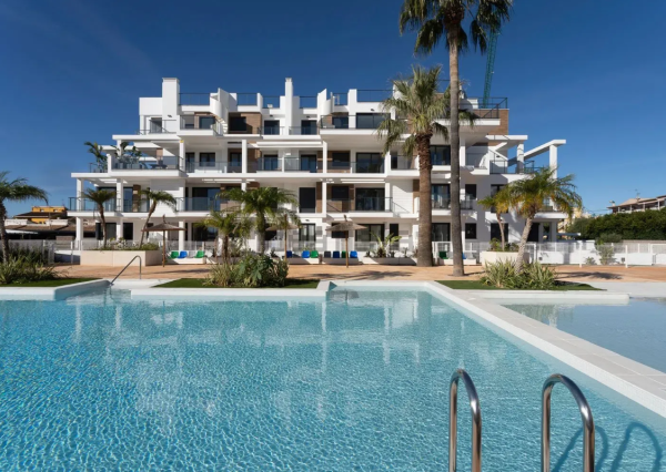 Moderné Apartmány v Denii - Len 3 Minúty od Pláže Las Marinas