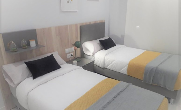 Stunning sea views apartments only a few meters from the beach at Benidorm, Costa Blanca - fotografia 19