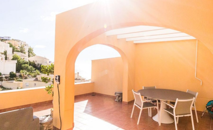 Top floor 4-room apartment with huge terrace and sea views, Cumbre del Sol,  Costa Blanca