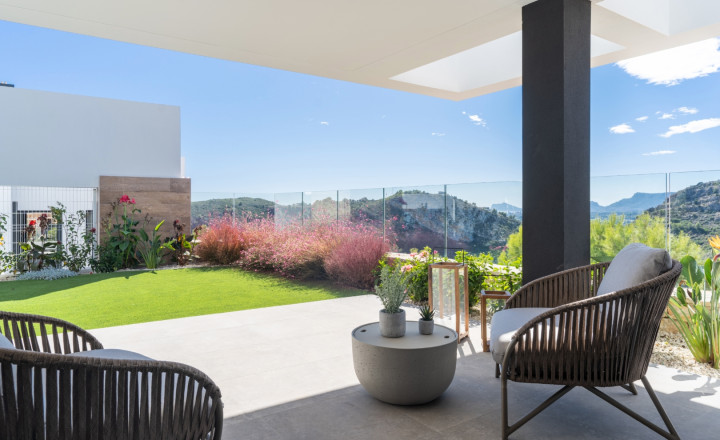 New, luxury 2 bedroom apartment with garden and community pool in Cumbre del Sol Benitachell; Costa Blanca Nord