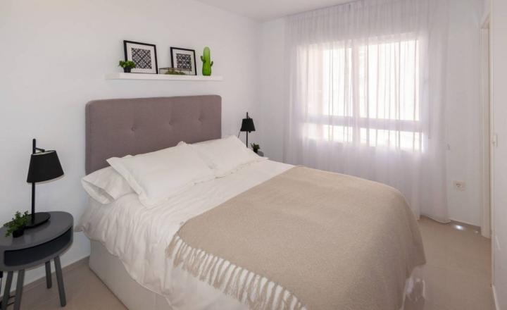Newly built apartment with 2 bedrooms and 2 bathrooms 10 minutes from the beach in Los Alcazares, Murcia, Spain. Key in hand - fotografia 6