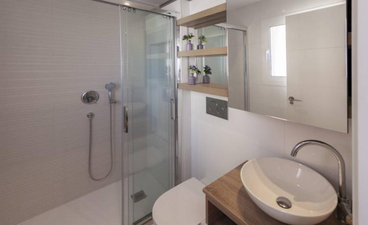 Newly built apartment with 2 bedrooms and 2 bathrooms 10 minutes from the beach in Los Alcazares, Murcia, Spain. Key in hand - fotografia 8