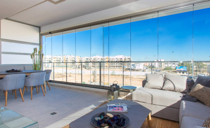 New build penthouse apartment with 3 bedrooms and spa/community pool in la Zenia, Orihuela Costa, Alicante