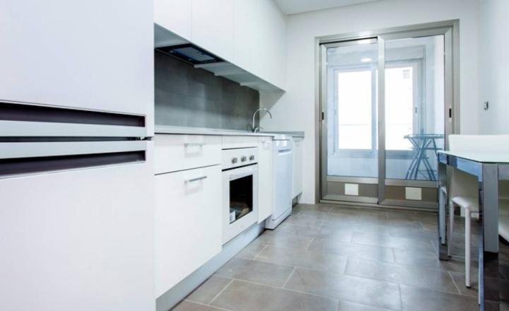 Newly built apartments with 3 bedrooms in the center of Elche, Alicante. Located 15 km  from the beach. Key in hand - fotografia 5