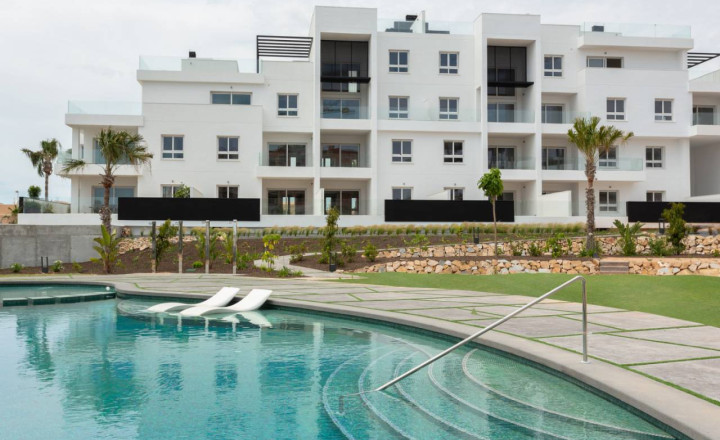 Luxurious new build flat in Punta Prima, Alicante