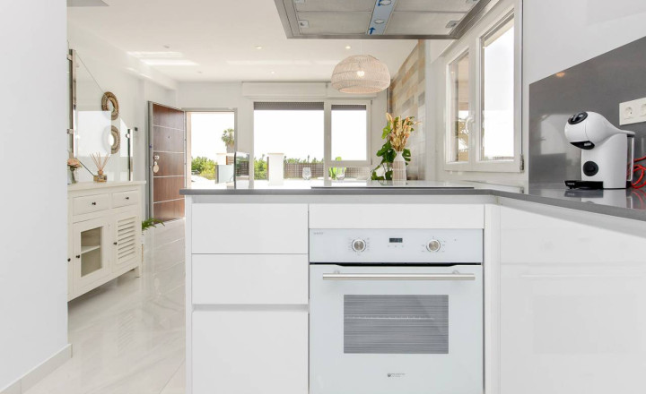 New Construction, Bungalows in Torrevieja, Alicante, Costa Blanca, Spain - fotografia 10
