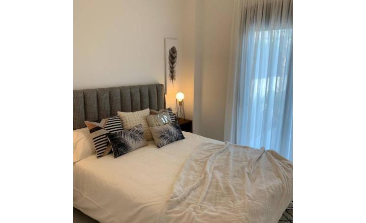 Newly built semi-detached villa with private pool and 6 km from the beach in San Fulgencio, Alicante. Delivery November 2023 - fotografia 21