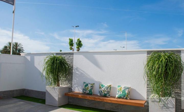 LAST ONE. Exclusive luxury villa 1.9 km from the sea and with private pool in San Pedro del Pinatar, Murcia. Delivery. Delivery in the first half of 2023 - fotografia 14