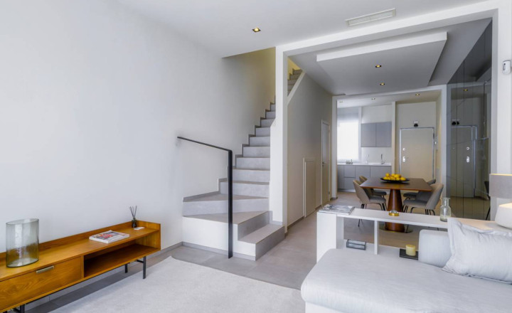 Luxury townhouse of new construction in Pilar de la Horadada 2km from the sea. Delivery July 2022 - fotografia 8