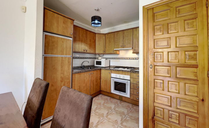 Apartment with mountain views and 700 meters from the beach. Key in hand - fotografia 8