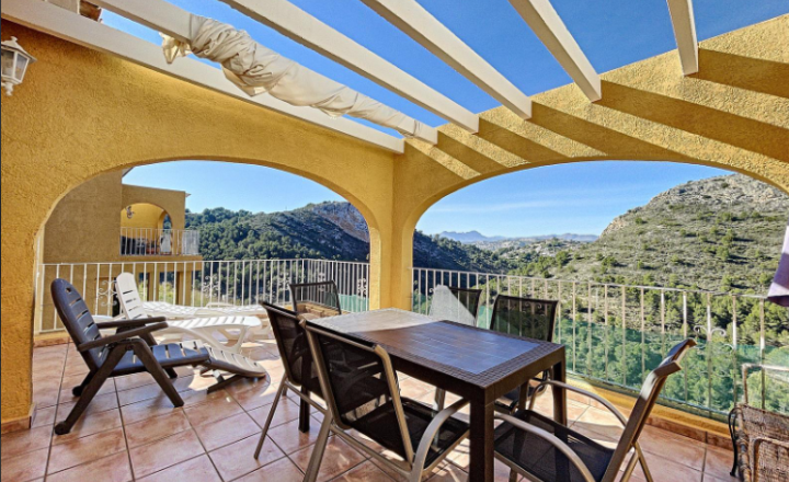 Apartment with mountain views and 700 meters from the beach. Key in hand - fotografia 9