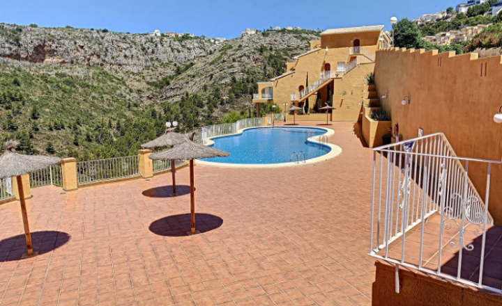 Apartment with mountain views and 700 meters from the beach. Key in hand - fotografia 11
