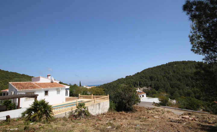 Urbanistic plot for sale 3km from the beach, 1000 m2, Javea - fotografia 1