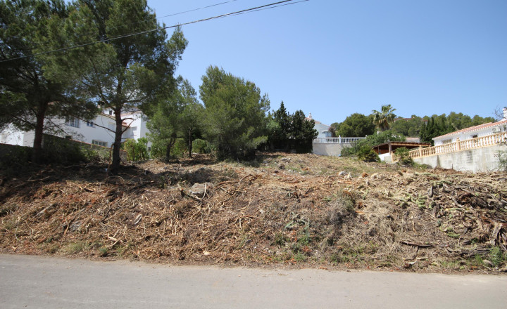 Urbanistic plot for sale 3km from the beach, 1000 m2, Javea