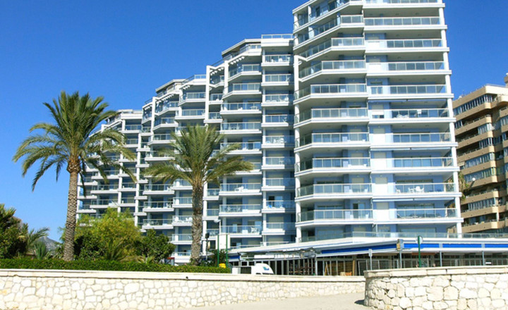 Magnífico apartamento en primera línea de playa en Calpe just in front of the beach - fotografia 1