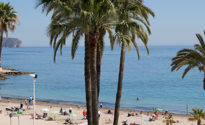 Magnífico apartamento en primera línea de playa en Calpe just in front of the beach - fotografia 10