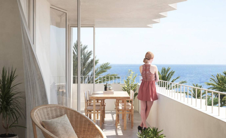 FIRST FLOOR IN TORREVIEJA IN FRONT OF THE BEACH 'DE LOS LOCOS'. - fotografia 1