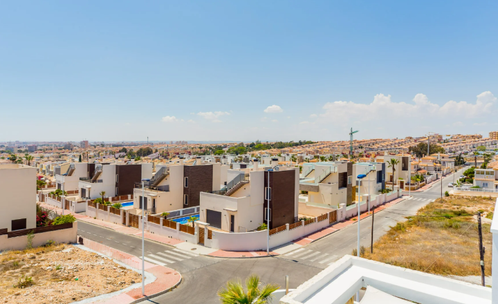 Spectacular 'Galaxy Villas' in Torrevieja with beautiful sea views - fotografia 4