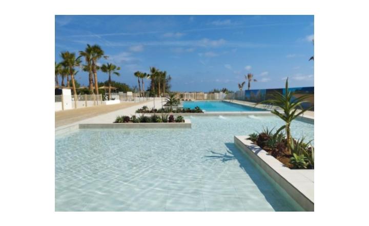 Winter Rental 1st Line Beach - 900€/month