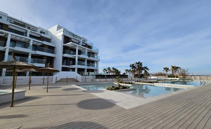 Winter Rental 1st Line Beach - 900€/month - fotografia 12