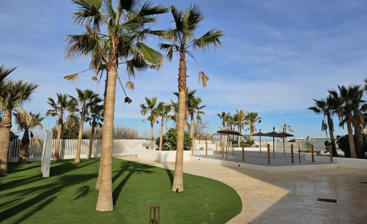 Winter Rental 1st Line Beach - 900€/month - fotografia 13