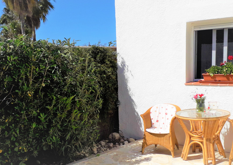 For rent - Vacation Rental 2 bedroom apartman in villa in Javea